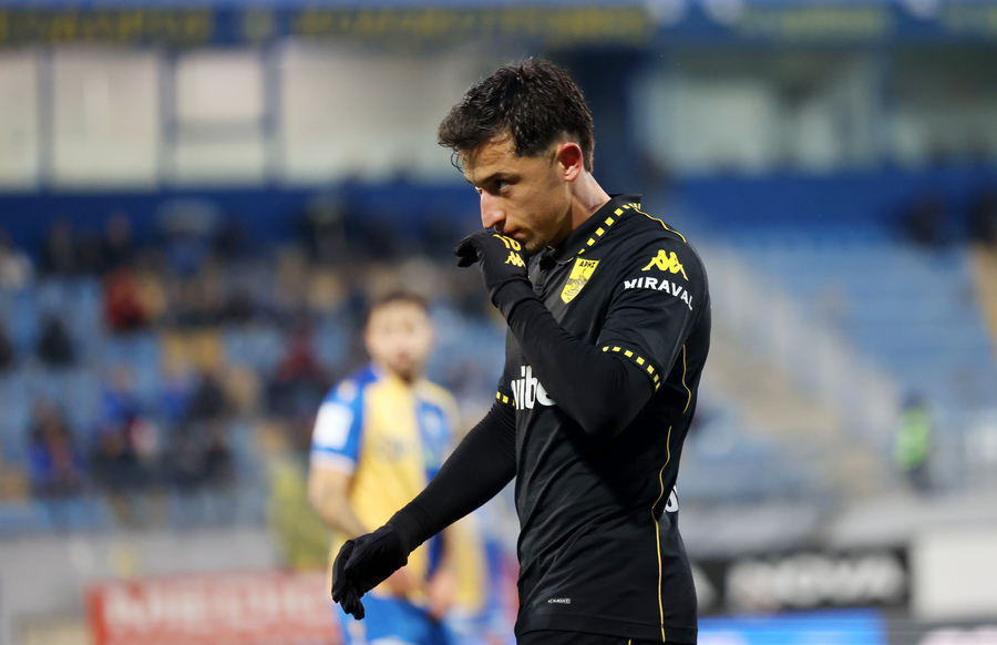 «Πλησιάζει στη Ραπίντ Βουκουρεστίου ο Μορουτσάν»