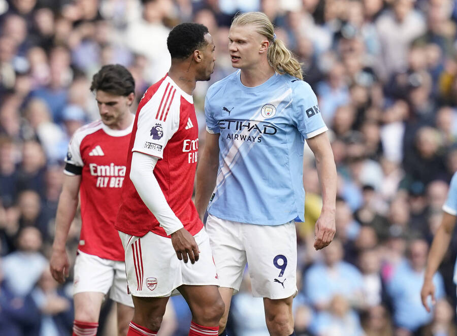 Premier League: Παραμένει φαβορί για τον τίτλο η Άρσεναλ