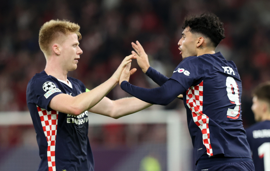 Δεν κοντράρεται η PSV