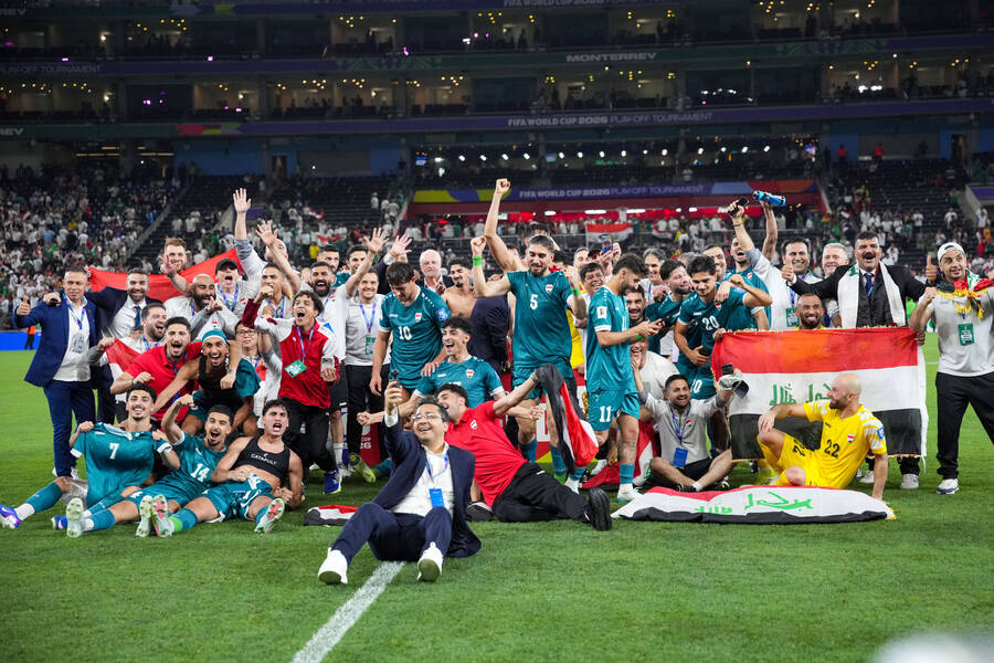 Άρνολντ: «Να εκπλήξουμε τον κόσμο στο Μουντιάλ»