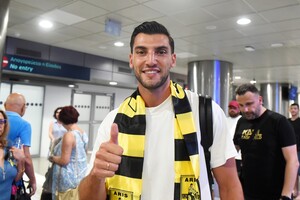 Άρης μεταγραφές: Προσγειώθηκε στη Θεσσαλονίκη ο Ράφα Μιρ!