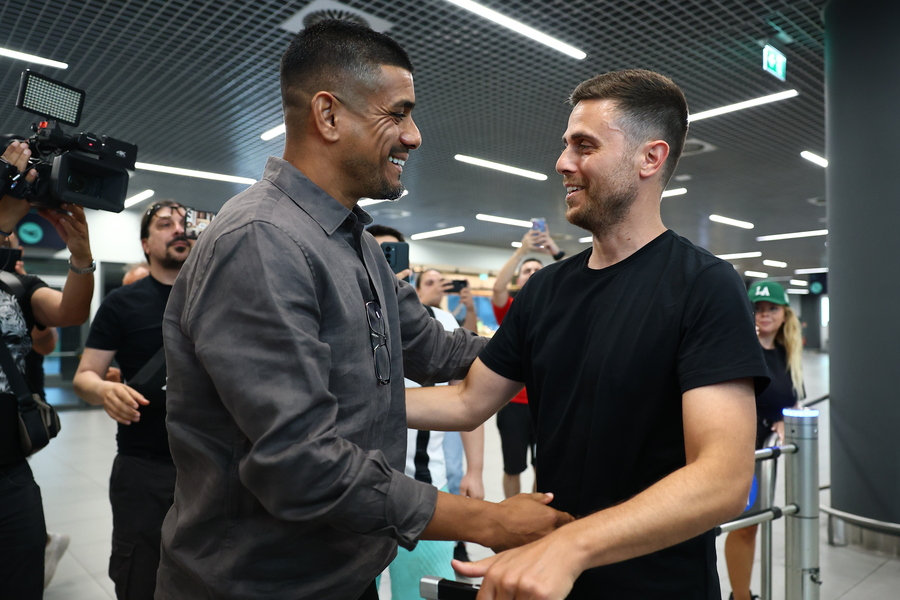 ΠΑΟΚ: Έφτασε στη Θεσσαλονίκη ο Αλέσιο Λίσι! (pics)
