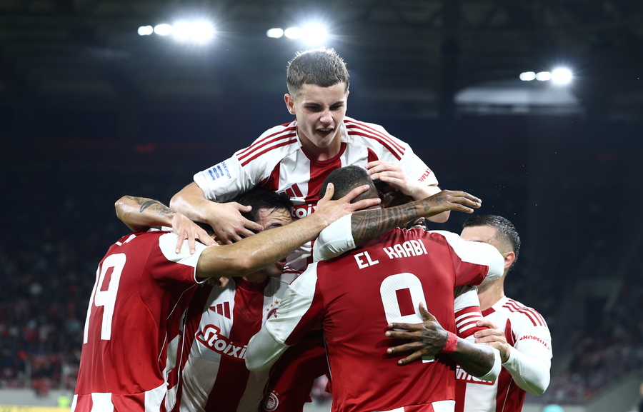 Νίκη στην παγωμένη Αστάνα ψάχνει ο Ολυμπιακός