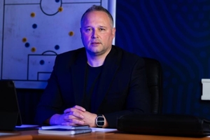 Τσέλιε: Και επίσημα Βίκτορ Καμπέλος στον πάγκο της αντιπάλου της ΑΕΚ