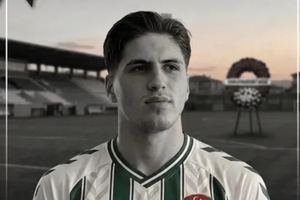 Σοκ στην Τουρκία: Ποδοσφαιριστής έπεσε νεκρός από πυροβολισμούς! (video)