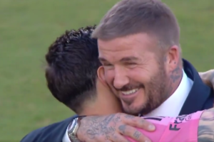 Η στιγμή των θρύλων: Η αγκαλιά Μέσι και Μπέκαμ μετά τον τίτλο του MLS (video)