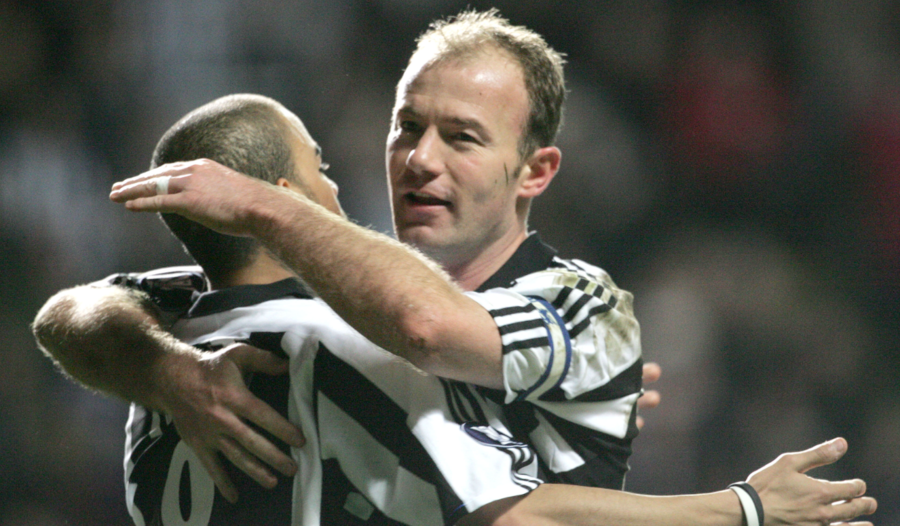 «Καμπανάκι» από Σίρερ: «Αν συνεχίσει να παίζει έτσι η Άρσεναλ, θα χάσει το πρωτάθλημα»