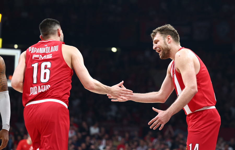 Διπλό στο Πριγκιπάτο και είσοδος στο Final-4 για τον Ολυμπιακό με ειδικά στοιχήματα!