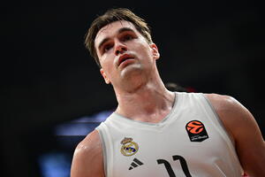 «Βλέπει» Χεζόνια και ΛεΝτέι η Χάποελ Τελ Αβίβ