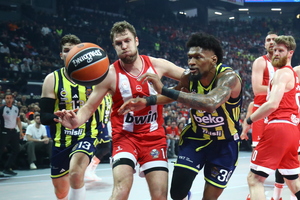Final Four 2026: Η νευρικότητα της Φενέρμπαχτσε στα πρώτα δεκάλεπτα του ημιτελικού με τον Ολυμπιακό