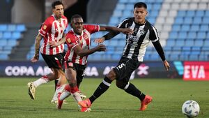 Φαβορί η Εστουδιάντες