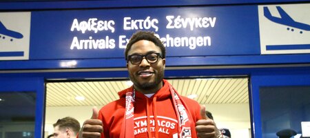 Τζόουνς: «Να κερδίσω τα πάντα με τον Ολυμπιακό»