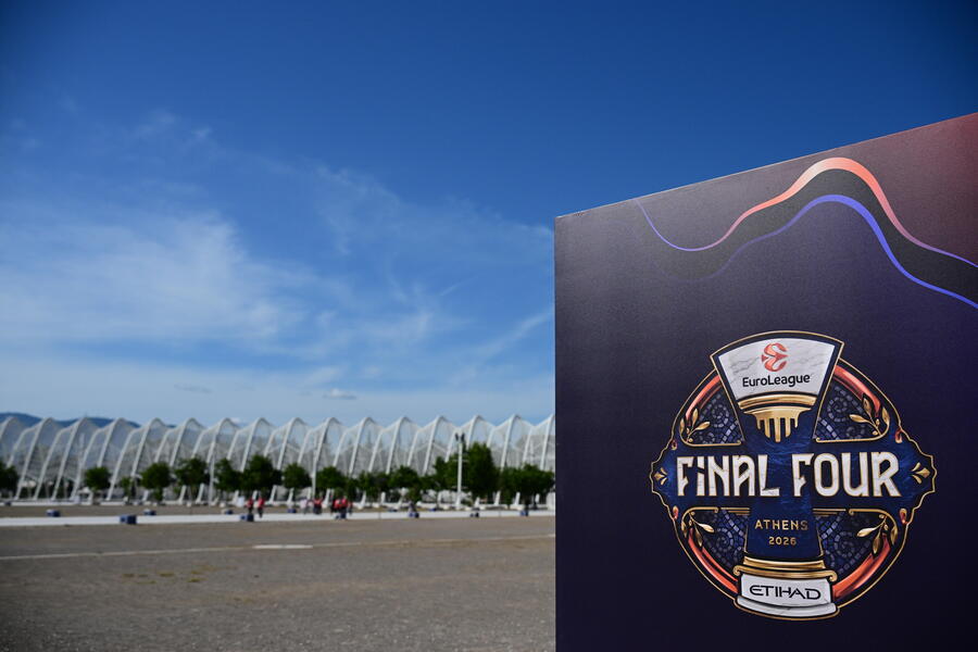 Final Four 2026: Φωτογραφίες από το «ερυθρόλευκο» ΟΑΚΑ