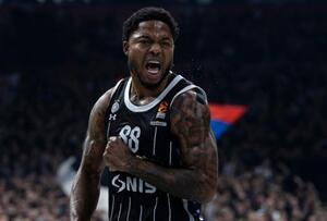 «Δεν εγκαταλείπει για Τζόουνς ο Ολυμπιακός»