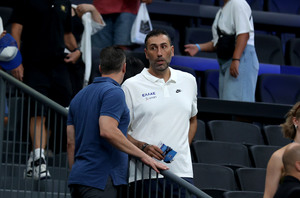 Ντικούδης «φωτογραφίζει» Παπαθεοδώρου: «Κοίτα στον γ@@ο καθρέφτη»