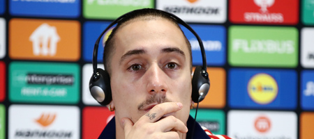 Τσιμίκας για τους οπαδούς του ΠΑΟΚ: «Είναι μια τραγωδία που μας θλίβει όλους, προσεύχομαι για τις οικογένειες των θυμάτων»