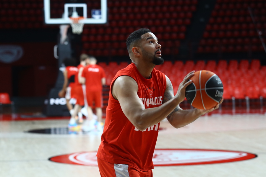 Ολυμπιακός: Η εξάδα των ξένων για το game 1 με τον Παναθηναϊκό
