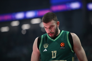 Ρογκαβόπουλος: «Πρέπει οπωσδήποτε να νικήσουμε τον Ολυμπιακό»