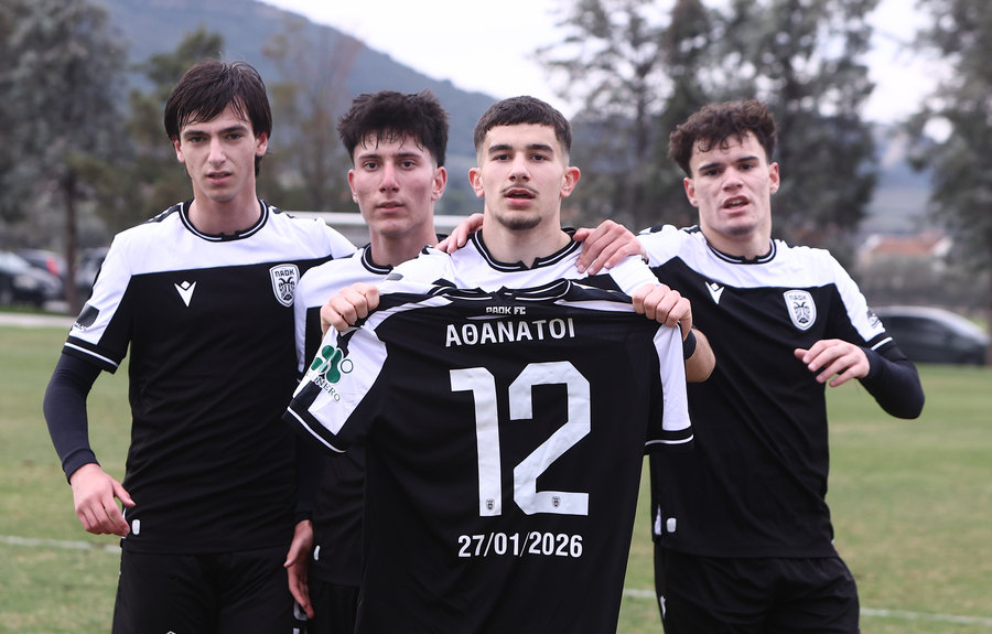 ΠΑΟΚ: Όλα τα τμήματα στην Τούμπα για την επιμνημόσυνη δέηση (photos)