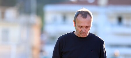 «Έβραζε» ο Μπράτσος με τη διαιτησία: «Αυτός είναι ο τρόπος διαμαρτυρίας μου»