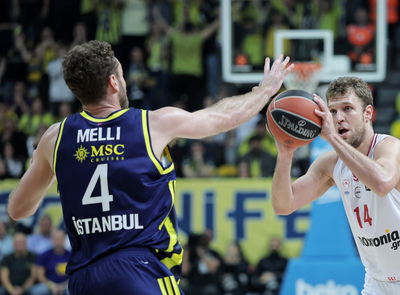 Ντέρμπι κορυφής στο ΣΕΦ με ειδικά στοιχήματα!