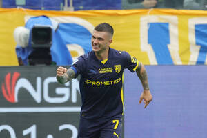 Πάρμα: Ο Στρεφέτσα έγινε… Ανρί και στέρησε από τη Νάπολι δύο πολύτιμους βαθμούς στη μάχη για τον τίτλο (video)