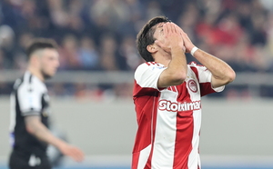 Ολυμπιακός – ΠΑΟΚ 0-0: «Άσφαιρο» το ντέρμπι στο Φάληρο, «χαμογέλασε» η ΑΕΚ!