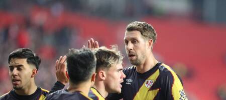 Ράγιο Βαγιεκάνο: Με δύο ερωτηματικά ολοκλήρωσε την προετοιμασία της ενόψει ΑΕΚ