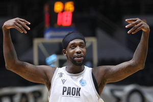 ΠΑΟΚ: Εκτός εξάδας ξένων με Προμηθέα ο Μπέβερλι