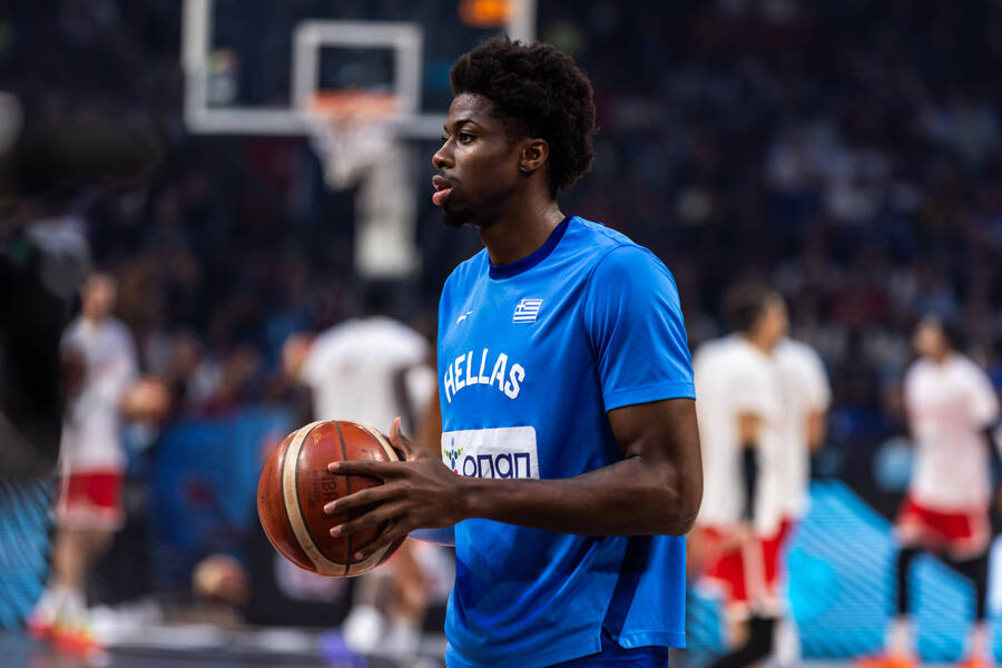 Ολυμπιακός: Ανακοίνωσε τον δανεισμό του Κώστα Αντετοκούνμπο στον Άρη