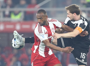 H τελευταία στροφή της Super League με ειδικά στοιχήματα!