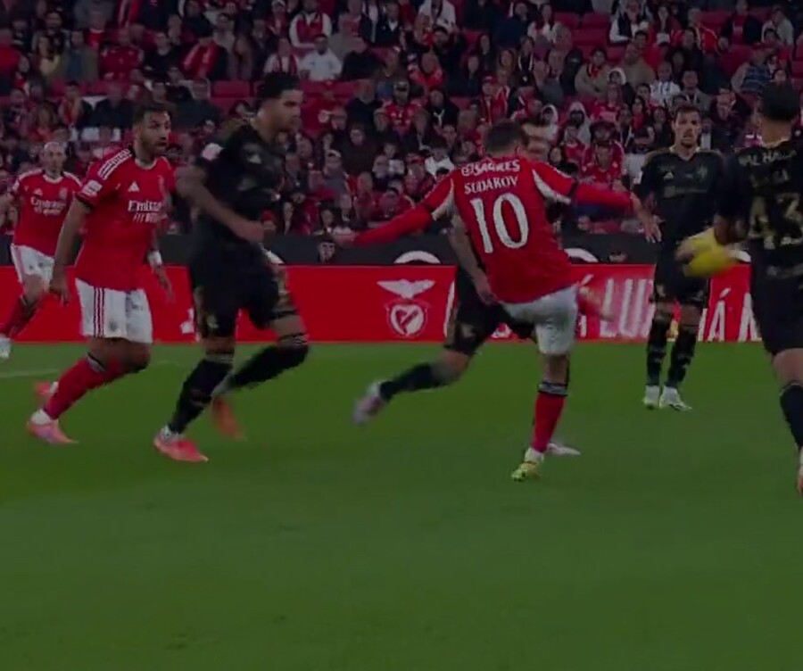 Παυλίδης: Υπέροχη ασίστ κόντρα στην Κάζα Πία (video)