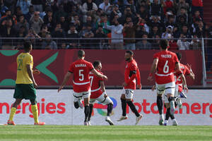 Κόπα Άφρικα: Ο Σαλάχ έστειλε την Αίγυπτο στους «16», πήρε… παράταση η πρόκριση του Μαρόκου (video)