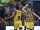 Άρης – Μπούργος 93-80: Με έναν… γκάνγκστερ στις κερκίδες και δώδεκα στο παρκέ!