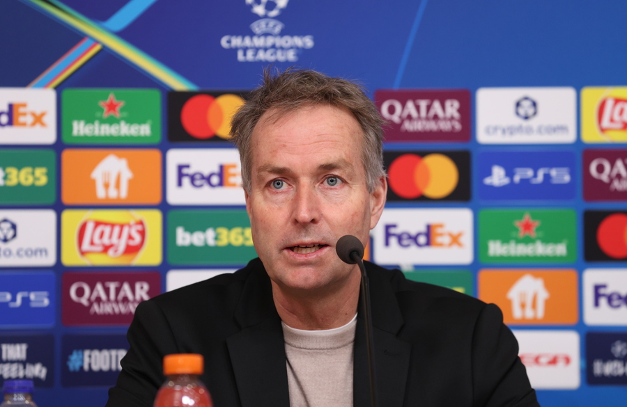 Χιούλμαντ: «Πήραμε το μάθημά μας από τον Ολυμπιακό» - Τι είπε ο Άντριχ