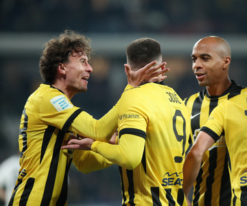 Super League: Αλλαγή στην κορυφή και στις αποδόσεις για τον πρωταθλητή!