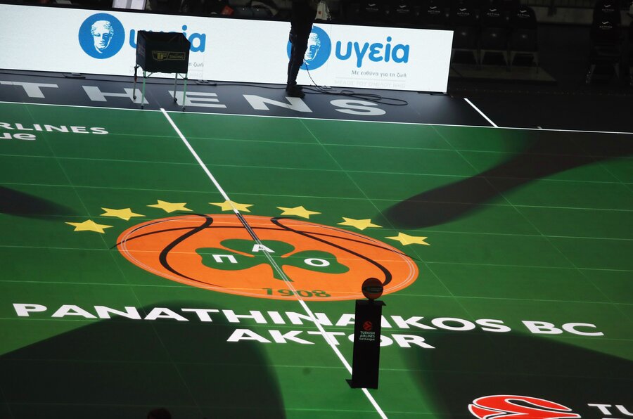 Καταγγελία Παναθηναϊκού στην Ευρωλίγκα για το επεισόδιο του Μπαρτζώκα με οπαδό στο Ντουμπάι