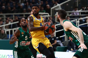 Στο «κάδρο» του ΠΑΟΚ ο Λορέντζο Μπράουν για τη νέα εποχή Τρινκιέρι