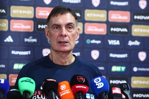 Μπαρτζώκας για μεταγραφή: «Το γεγονός ότι είμαστε στην αγορά και κοιτάμε είναι δεδομένο»