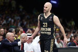 Από την Μονακό στην Παρτιζάν ο Νικ Καλάθης