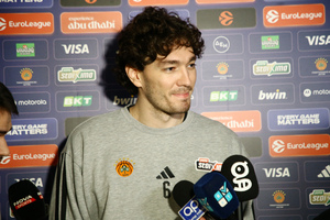 Όσμαν: «Πέταξε» το μπαλάκι στον Αταμάν για το ρόστερ