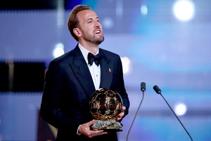 Χρυσή Μπάλα 2026: Μεγάλος νικητής της βραδιάς ο Χάρι Κέιν!