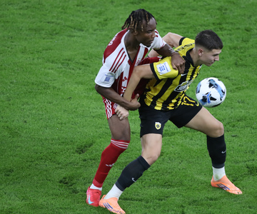 Αγωνία στην κορυφή της Super League με ειδικά στοιχήματα!