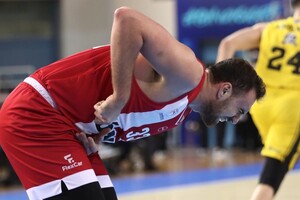 Ολυμπιακός: Kάταγμα o Μιλουτίνοβ, στον «αέρα» η συμμετοχή του στον τελικό