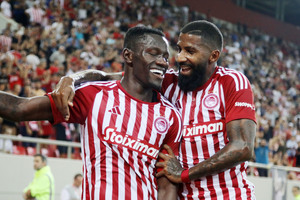 Ολυμπιακός - Ατρόμητος 4-0: «Ερυθρόλευκο» πάρτι πριν την Σερβία (video)
