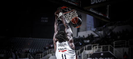 ΠΑΟΚ - Vikos Falcons 90-71: Άνετη φιλική νίκη για τον «Δικέφαλο» με Ομορούγι και Χάτζινς