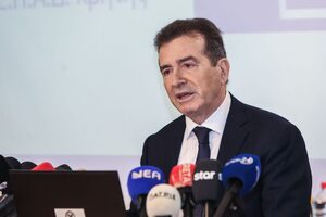 Χρυσοχοΐδης: «Υπάρχουν ενδείξεις οπαδικού υπόβαθρου στη δολοφονία του 20χρονου οπαδού»