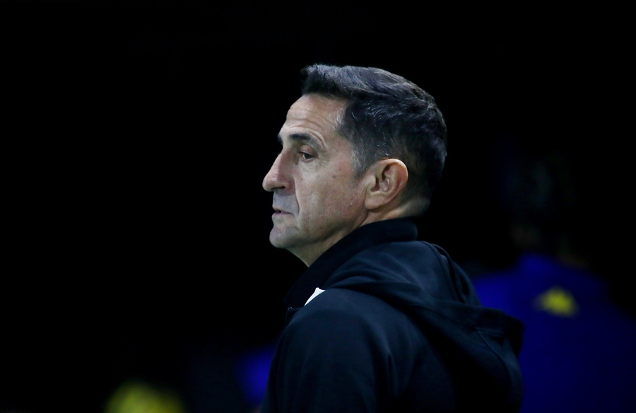 Χιμένεθ: «Ο Ντούντου τραυματίστηκε… στον πάγκο»