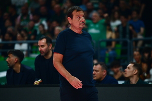 Αταμάν: «Παίξαμε εξαιρετική άμυνα, στην επίθεση μπορούμε καλύτερα» (video)