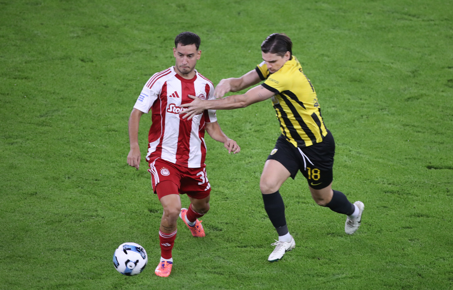 Ολυμπιακός: Το μήνυμα του Έσε στα παιδιά των ακαδημιών της Αργεντινής (video)